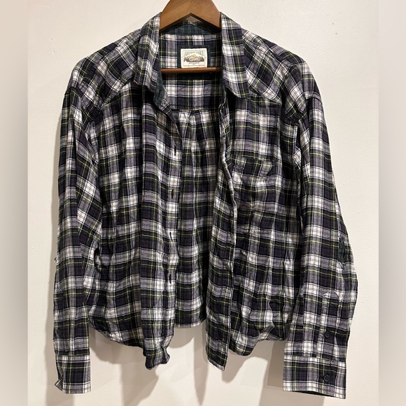 American Eagle Outfitters Tops - AMERICAN EAGLE Cotton Blend Plaid Button‎ Up Size XL